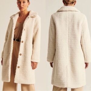 NWT Abercrombie & Fitch coat Size Petite Medium